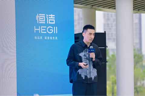 5、GIF：三位設(shè)計(jì)師作案例分享.jpg